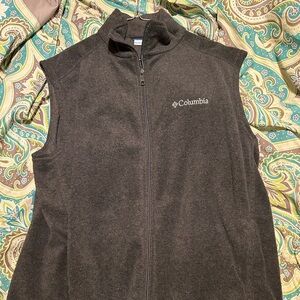 Men’s Columbia Vest